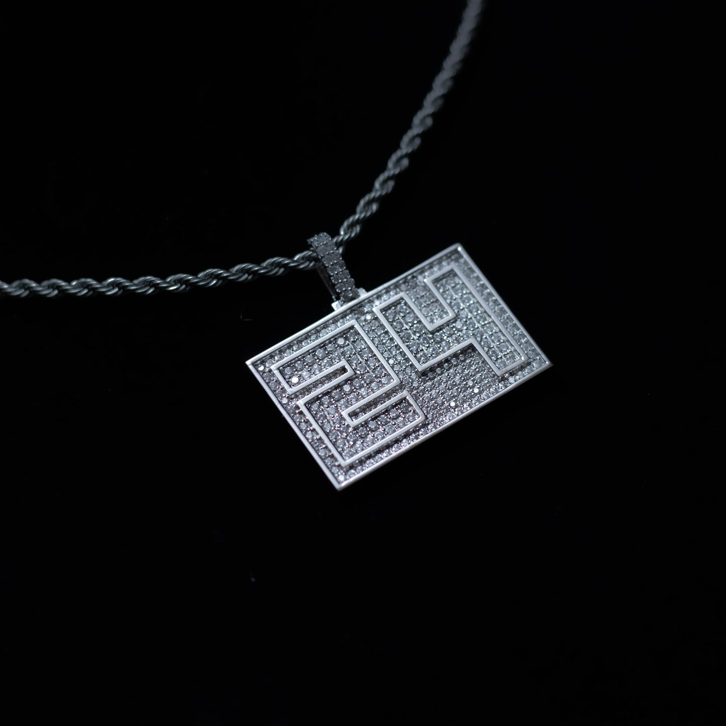 1 OF 1 CUSTOM PENDANT