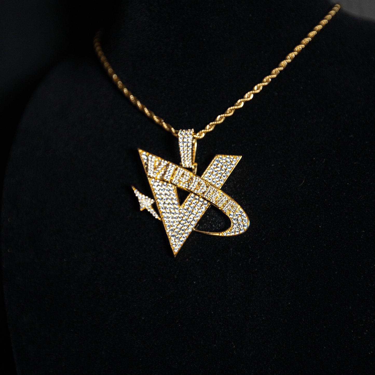 1 OF 1 CUSTOM PENDANT